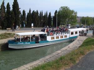 La sortie en p&eacute;niche au mois d'avril 2001