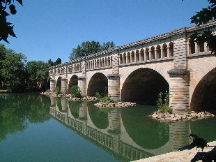 ... et vu des berges de l'Orb